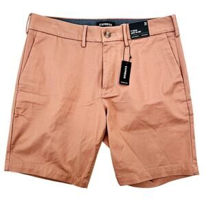 Express Slim Men's Hyper Stretch Temp Control Above Knee Shorts 31